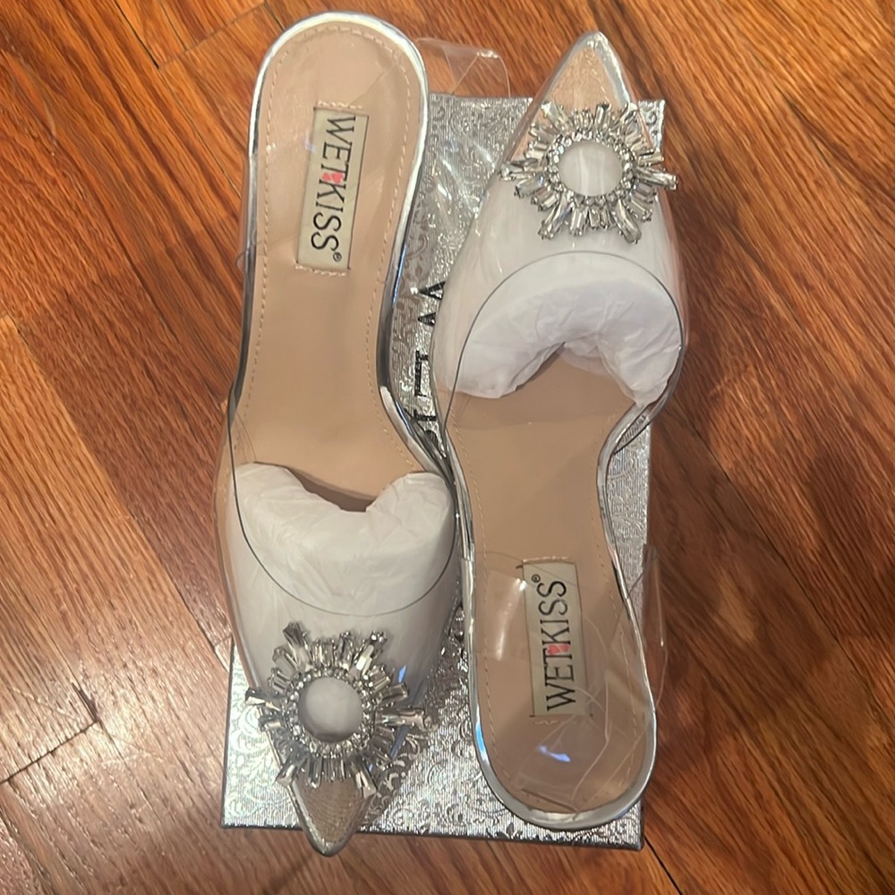 Women shoes Very comfortable shoes size 8